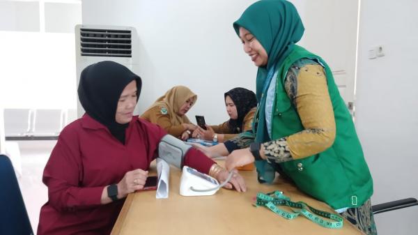 Peringati HUT ke-32, RSU Haji Medan Adakan Pemeriksaan Kesehatan Gratis untuk ASN 
