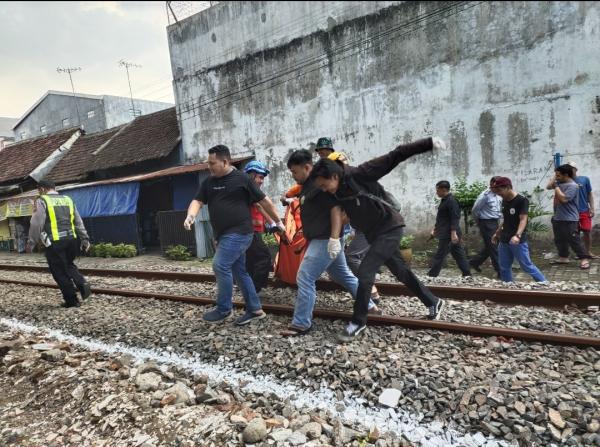 Ojol Tewas Dilindas KA Penataran Arah Blitar Depan Lapas Belimbing Kota Malang