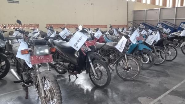 Hasil Lelang Kendaraan Dinas Pemkot Banjar, Ratusan Juta Rupiah Mausk PAD