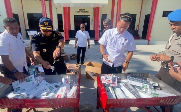 Bea Cukai Musnahkan Ratusan Ribu Batang Rokok Ilegal di Natuna