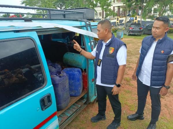 Polisi Tangkap Koordinator Nelayan di Batam karena Jual BBM Subsidi ke Industri