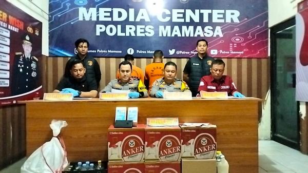 Polres Mamasa Gelar Press Release Hasil Operasi Pekat Marano Tahun 2024