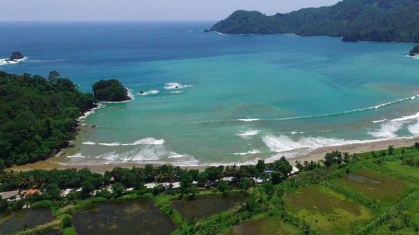 Keindahan Tempat Favorit Peselencar di Desa Wisata Bowele, Ada Gugusan Pantai hingga Air Terjun