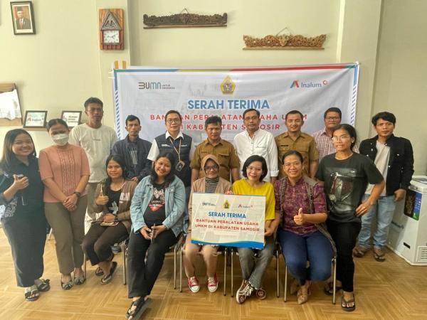 INALUM dan Rumah BUMN Samosir Hadirkan Produk Kreatif Bahan Baku Eceng Gondok dari Sumatera Utara