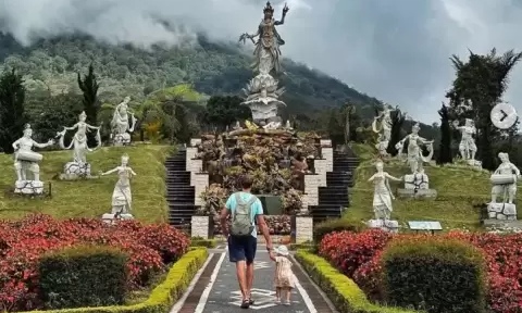 Spot Instagramable di Blooms Garden Tabanan Bali