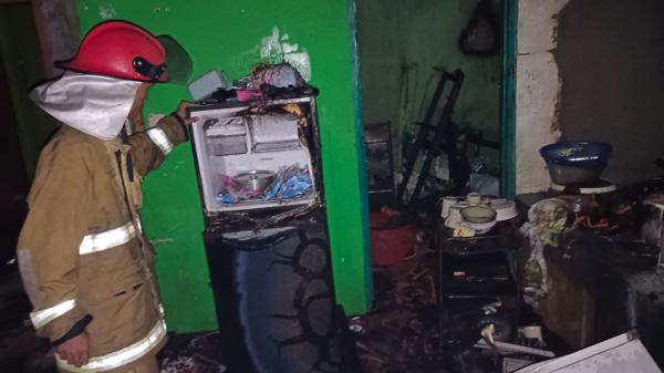 Kebakaran, Rumah Hernawati di Noong Ciamis Diamuk si Jago Merah Gegara Lilin