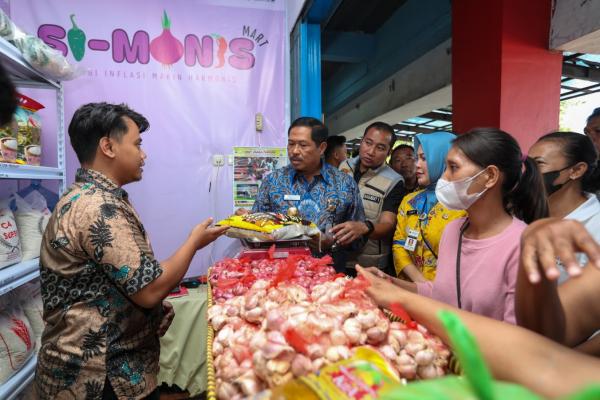 Pemprov Jateng Hadirkan Program Si-Manis Mart Untuk  Menjaga Laju Inflasi