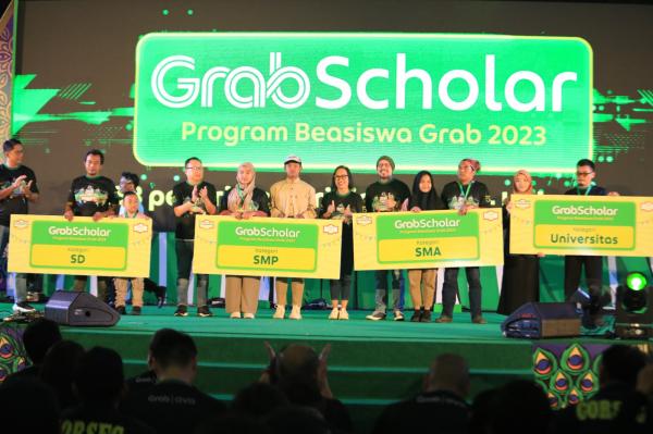 Program Beasiswa GrabScholar, Peluang Pelajar dan Mahasiswa Indonesia dapat Biaya Pendidikan