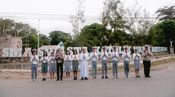 Satlantas Polres TTU Berikan Pelatihan Bagi Anggota PKS SMAK Warta Bakti Kefamenanu