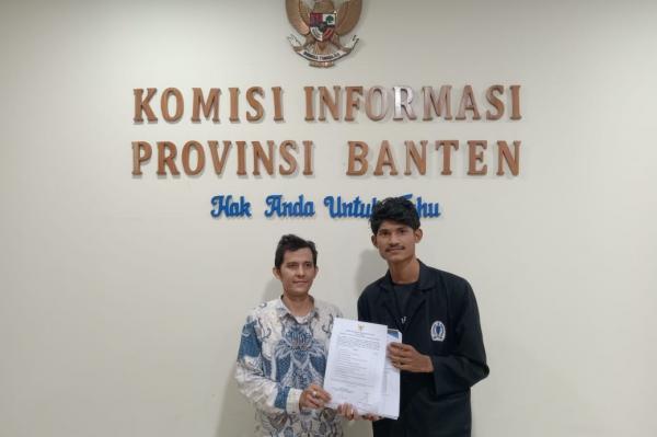 IMC Serahkan Berkas Gugatan Perkara ke Kantor Komisi Informasi Banten Soal SMKN di Baksel