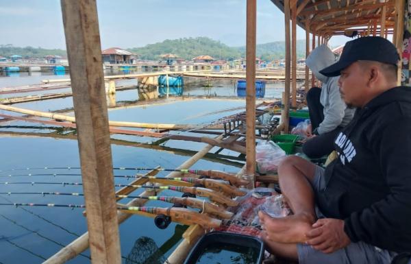 5 Spot Mancing Ikan Nila Paling Populer saat Ini, Ada Lapak Apung Tarikan Babonnya Mantap