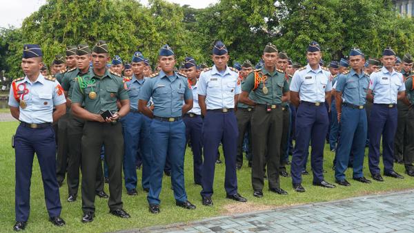 Perdalam Ilmu Kemiliteran, Prajurit Siswa Dikmapa PK TNI 2024 Kunjungi Satuan Kodam Diponegoro