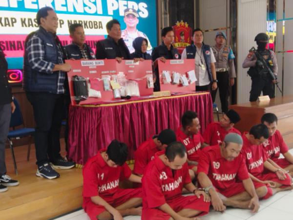Polrestabes Semarang Bekuk 16 Pengedar Narkoba saat Operasi Bersinar