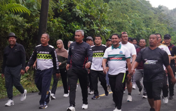 Kakanwil Kemenkumham Jateng Hadiri Pembinaan Fisik Taruna Poltekip Pemasyarakatan di Nusakambangan