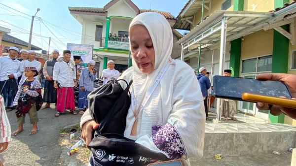 Kepulangan Jemaah Haji Asal Cianjur Diwarnai Aksi Pencopetan