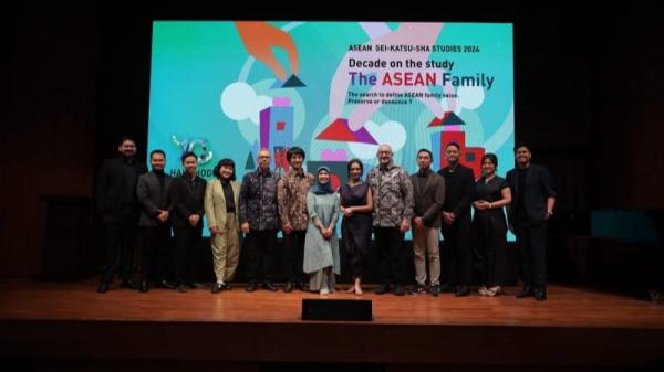 Nilai-Nilai Baru Keluarga ASEAN: Sharing-on-Demand, We-nique Family, Me in We, dan Parenting 2.0