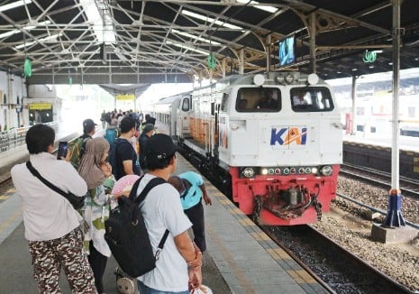 Liburan Sekolah Daop 3 Cirebon Tambah Jadwal Keberangakatan Kereta Api
