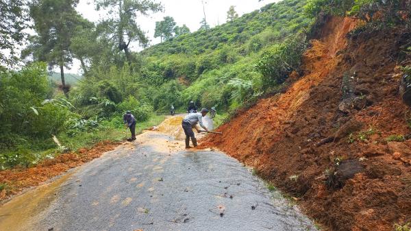 17 Titik Longsor Terjadi di Kabupaten Tasikmalaya, 1 Orang dilaporkan Hilang