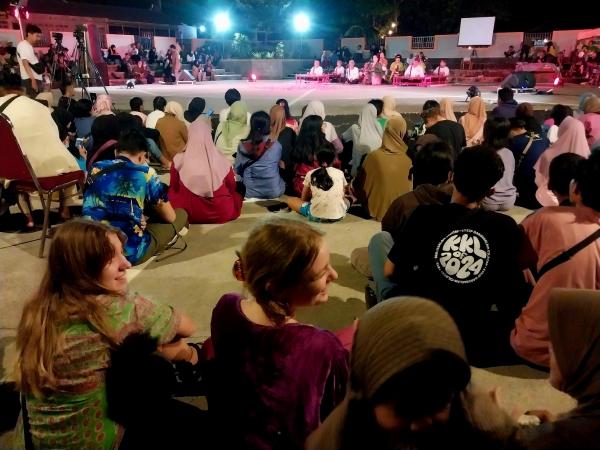 Jagat Lengger Festival 2024 Jadi Magnet Wisatawan Asing Mengenal Budaya Banyumas