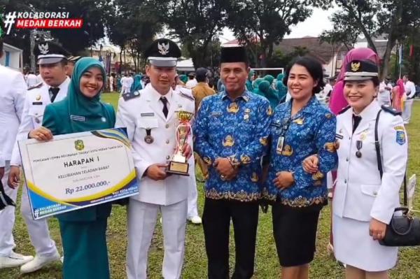 Kelurahan Teladan Barat Terima Penghargaan dari Wali Kota Medan Bobby Nasution