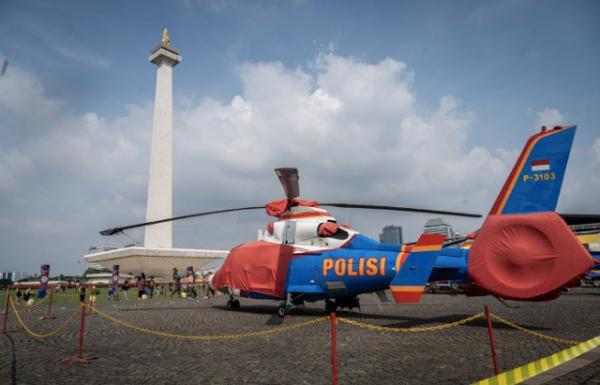 Pesta Rakyat Meriahkan Monas Dalam Rangka HUT Ke-78 Bhayangkara