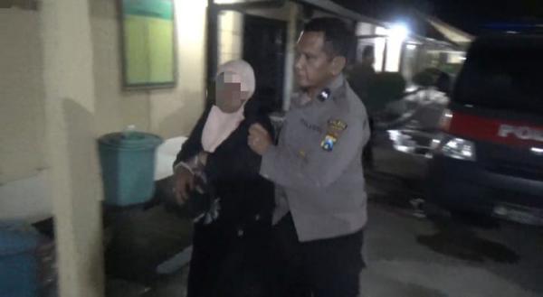 Polisi Bebaskan Perempuan Berjilbab yang Diduga Mencuri Motor di Kauman Jombang, Ini Alasannya