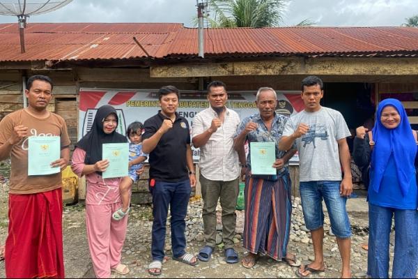 Kantor ATR/BPN Aceh Tenggara Serahkan 1.046 Sertifikat Program PTSL Kepada Warga