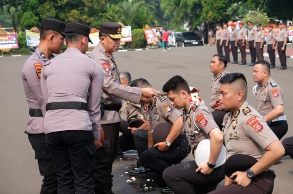 Kapolda Banten Pimpin Korp Raport, 150 Personel Polda Naik Pangkat