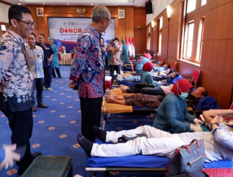 Rangkaian Hari Jadi Cirebon ke 597, Warga Antusias Donorkan Darah