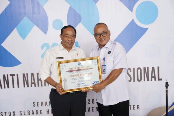 Aktif Cegah dan Berantas Narkoba, Pemkot Cilegon Terima Penghargaan dari BNN Banten