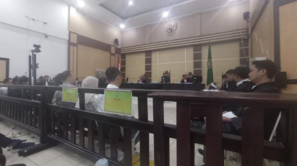 Lanjutan Sidang Perintangan Penyidikan Toni Tamsil, Saksi Ungkap Soal Gembok dan Dokumen