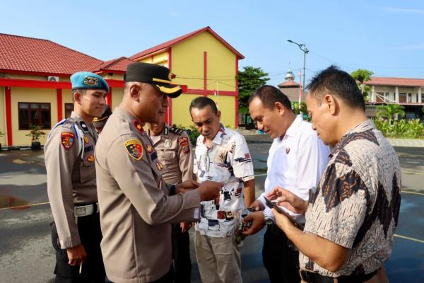Cegah Judi Online, Polres Pelabuhan Belawan Periksa Seluruh Handphone Personel