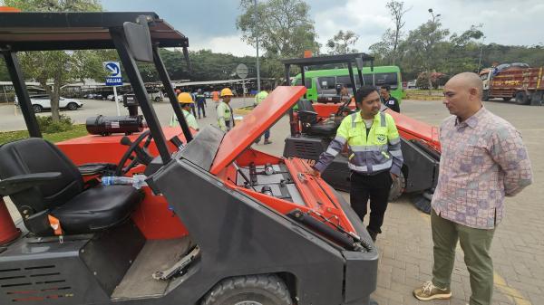 Kobexindo Tractors Perkuat Posisi, Pasokan Mesin Sapu Terbaru untuk Pabrik Semen Terkemuka