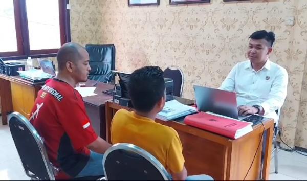 Rumah Dukun di Pasuruan Digrebek Polisi, Dua Orang Diamankan Terkait Transaksi Sabu