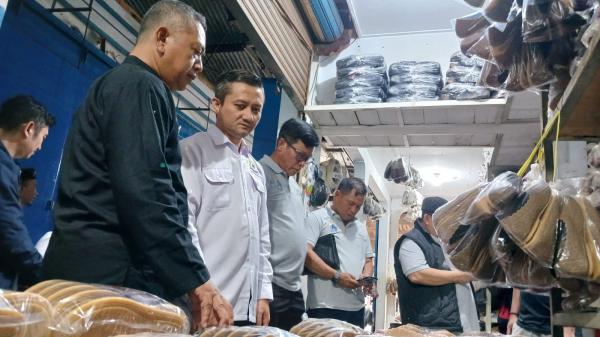 KADIN Kota Tasikmalaya Bersama PD Pasar Jaya Kunjungi Pasar Cikurubuk: Bangun Kerja Sama
