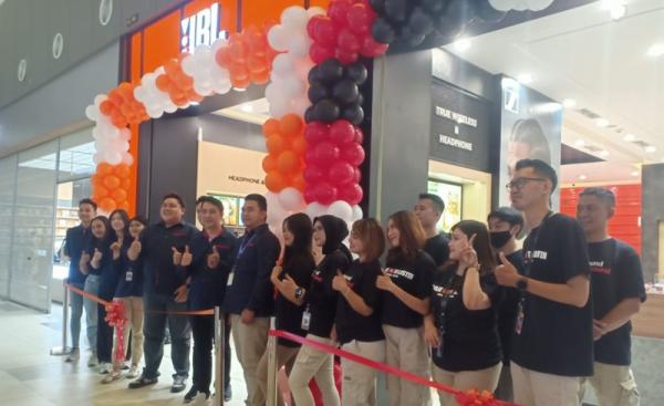 JBL dan Desound Hadir di Summarecon Mall Bandung, Sediakan Produk Audio Terbaik