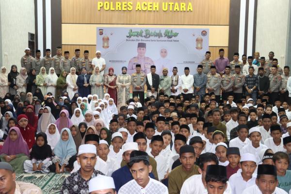 Polres Aceh Utara Gelar Malam Jumat Berkah Akbar, Ratusan Anak Yatim Piatu Dapat Santunan
