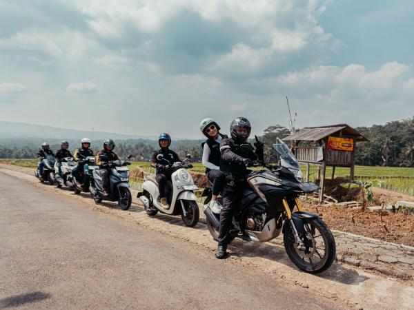 Ekspedisi Satu Hati: Touring 54 Destinasi Meriahkan HUT ke-54 Astra Motor