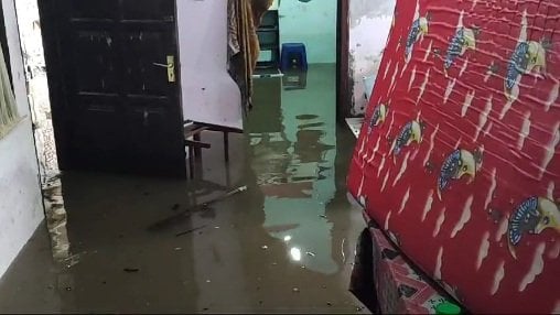 10 Rumah dan Masjid di Kampung Pajagan Tasikmalaya Terendam Banjir