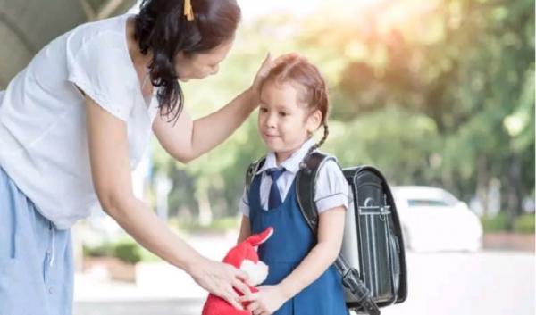 5 Tips Mengatasi Anak Ngambek Gak Mau Sekolah setelah Libur Panjang