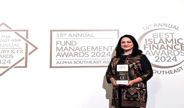 BRI-MI Sabet Penghargaan The Best Asset Manager di Acara 15th Annual Fund Management Awards 2024