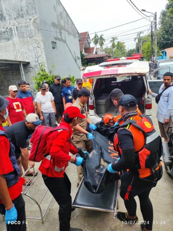 Bocah Hanyut di Kali Angke Ditemukan Meninggal, Warga Menghimbau Pemda Melakukan Tindakan Preventif