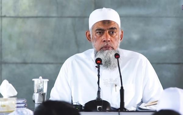 Jasad Ustadz Yazid bin Abdul Qadir Jawas Akan Dimakamkan di Tanah Los Empang Bogor Jumat Pagi