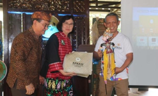 Kegiatan Field Trip APKASI, Kampung Wisata Cinangneng Kabupaten Bogor Jadi Pilihan