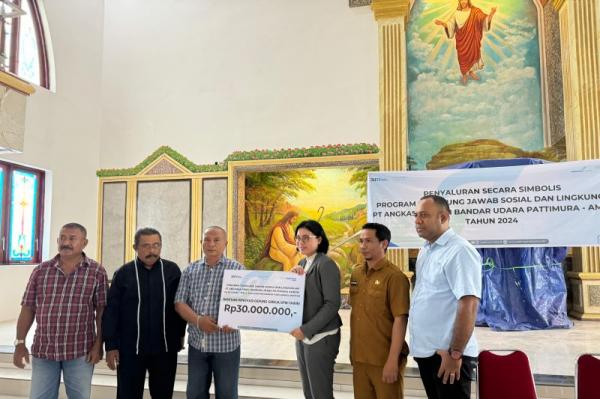 PT Angkasa Pura Bandara Pattimura Bantu Renovasi Gereja Ebenhaezer GPM Tawiri