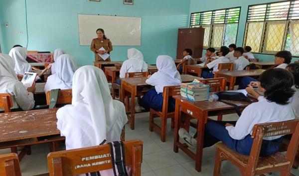 Sudah Bayar tapi Tak Lolos SMP Negeri Viral, Orang Tua Siswa di Bogor Ngamuk