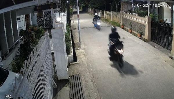 Rumah Wartawan di Bandung Dibobol Maling, Motor hingga Barang Berharga Raib