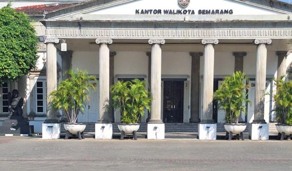 Geledah Kantor Wali Kota Semarang, KPK: Terkait Kasus Dugaan Korupsi Di ...