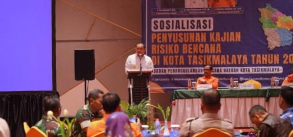 Pj Wali Kota Cheka Virgowansyah Hadiri Sosialisasi Kajian Risiko Bencana Kota Tasikmalaya