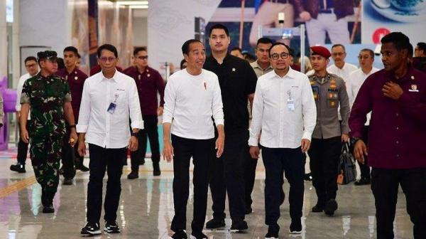 Piala Presiden 2024, Jokowi Ke Bandung Naik Kereta Cepat Whoosh